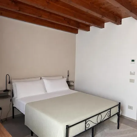 Casa Olivia Bed & Breakfast